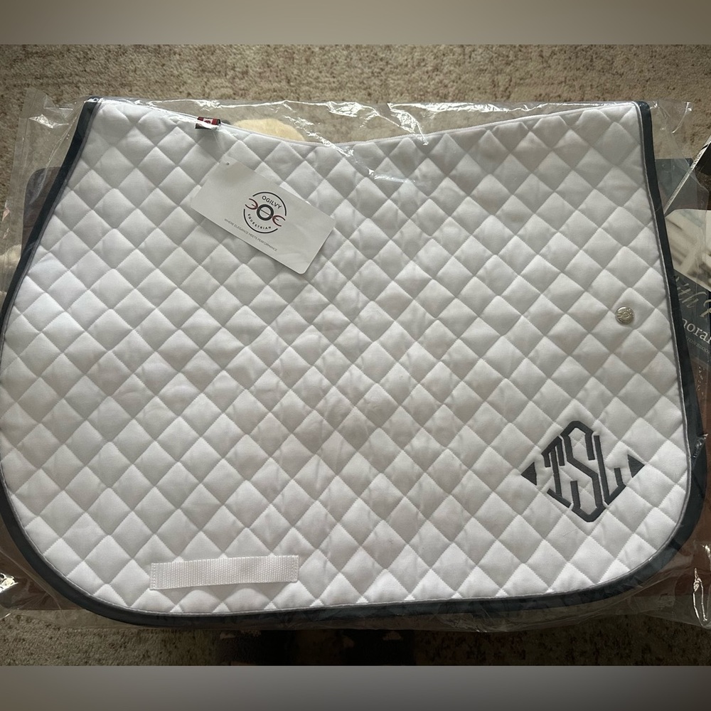 Ogilvy Jumper Profile Pad